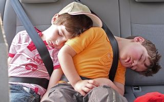 Перевозка детей до 12 лет в автомобиле по правилам пдд