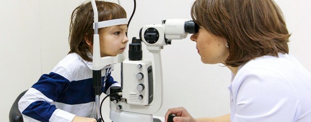 Косят глазки у новорожденного - физиология или болезнь?