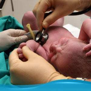 Кривошея у новорожденных: причины и симптомы, методы лечения