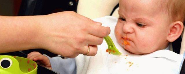 Кукурузная каша для ребенка 1 года - польза, вред, возможная аллергия