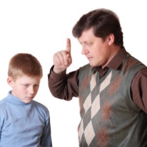 Как научиться не кричать на ребенка