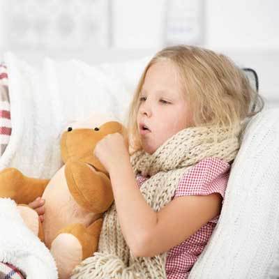 Сильный кашель у ребенка: что делать: как лечить
