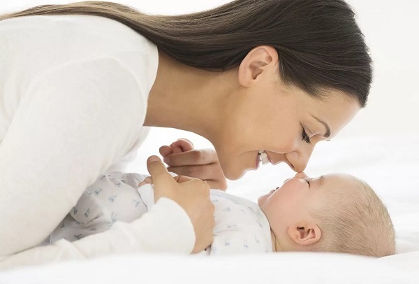 Что делать если заложен нос у новорожденного - простые советы