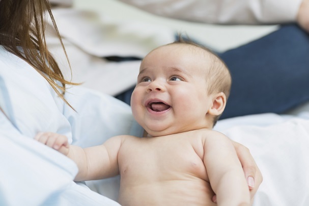 Развитие ребенка в 2 месяца – что уже умеет малыш в этот период жизни