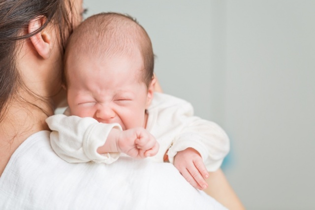 Как понять что у ребенка колики: признаки и симптомы коликов у новорожденного