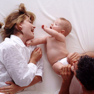 Как получить полис ОМС новорожденному ребенку
