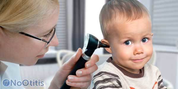 Что нужно делать если у ребенка сильно болят уши