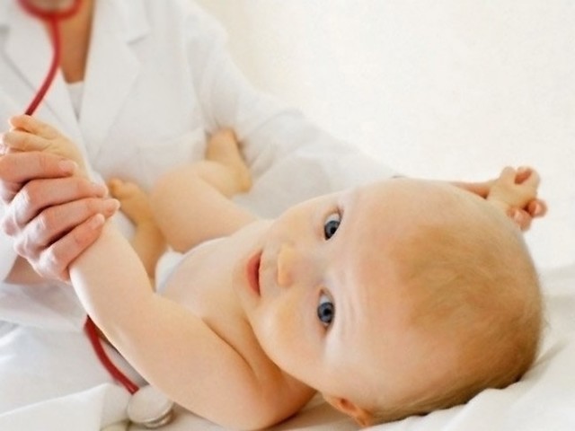 Гигиена новорожденной девочки, советы доктора Комаровского